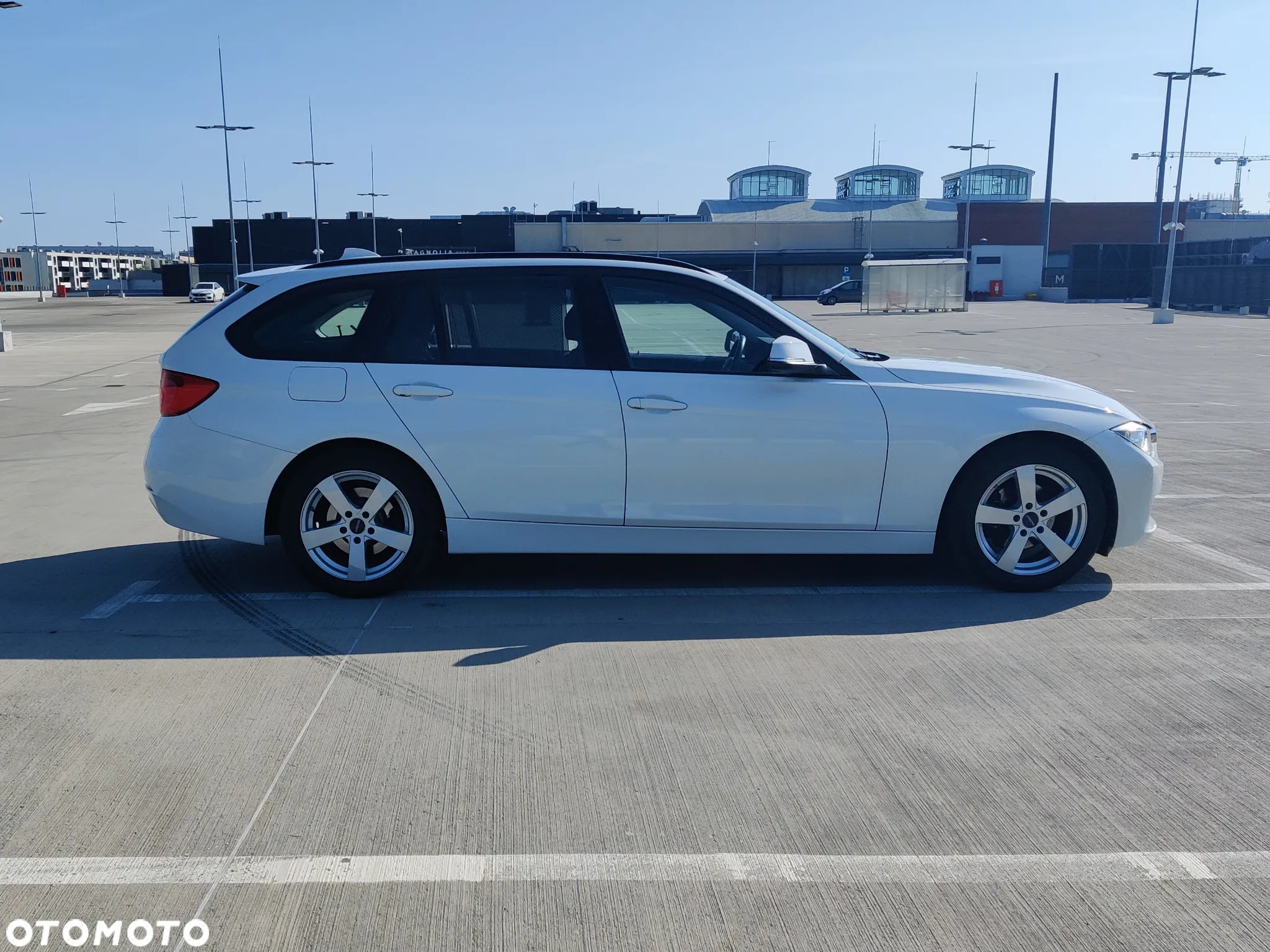 BMW Seria 3 316d Luxury Line EU6 - 12