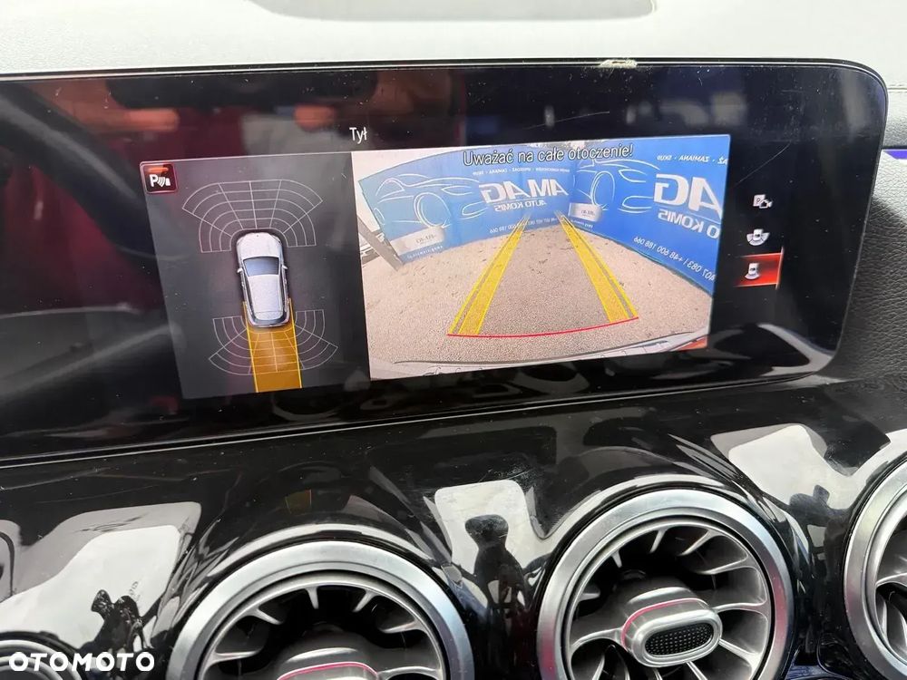 Mercedes-Benz GLA 200 d AMG Line - 26