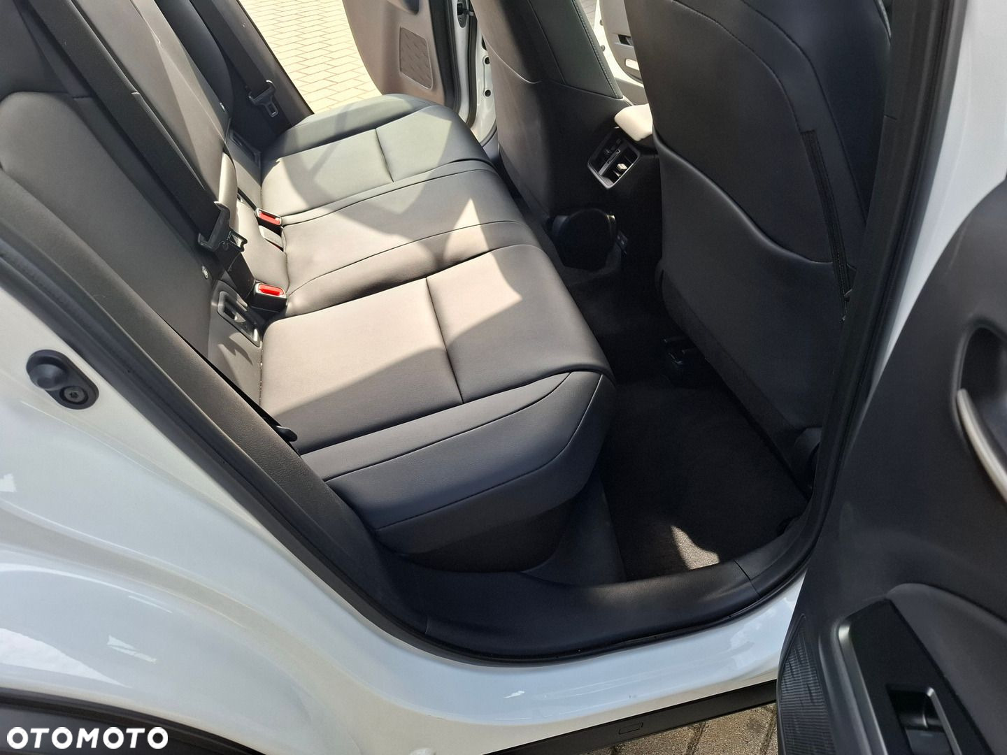 Lexus UX - 27