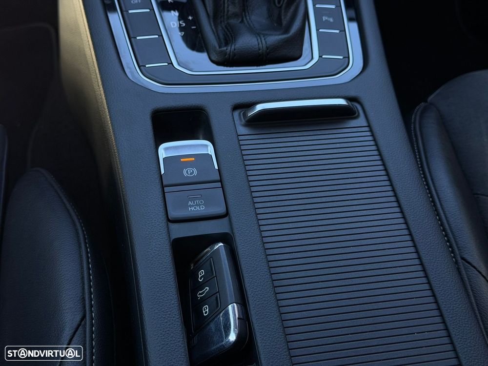 VW Arteon 2.0 TDI Elegance DSG - 53