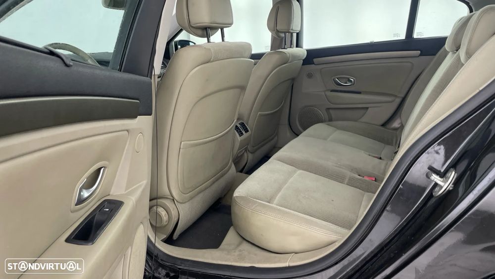 Renault Laguna 2.0 dCi Dynamique S Aut. - 10