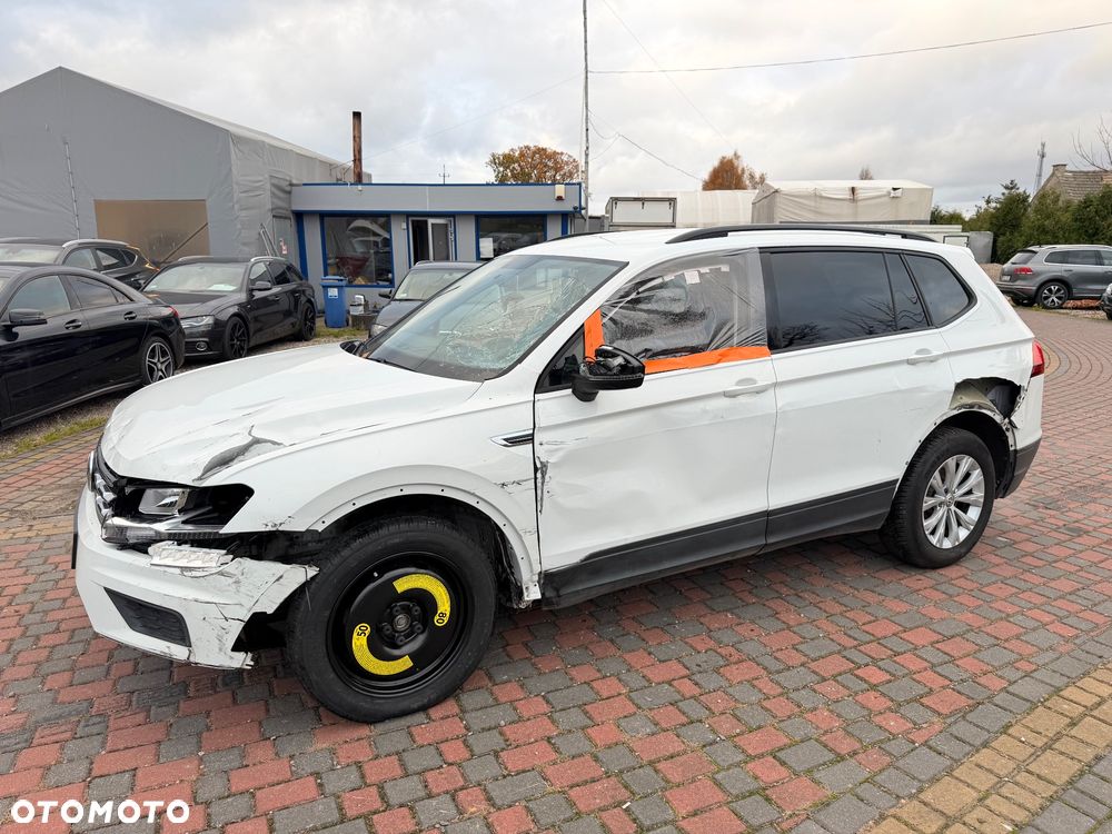 Volkswagen Tiguan - 4