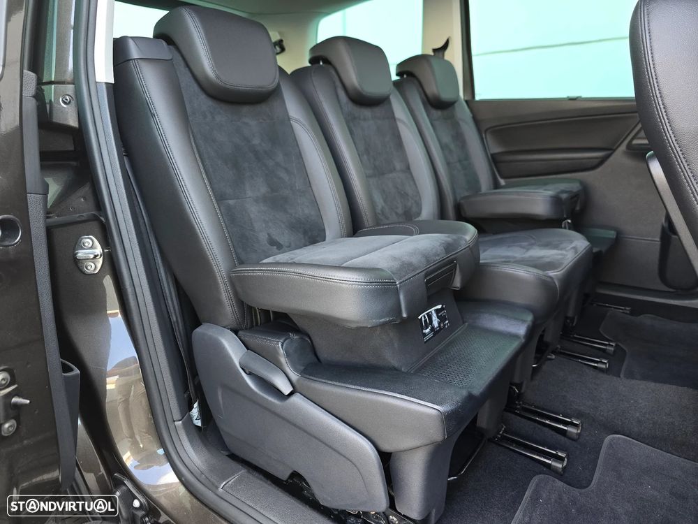 VW Sharan 2.0 TDI Highline DSG - 40