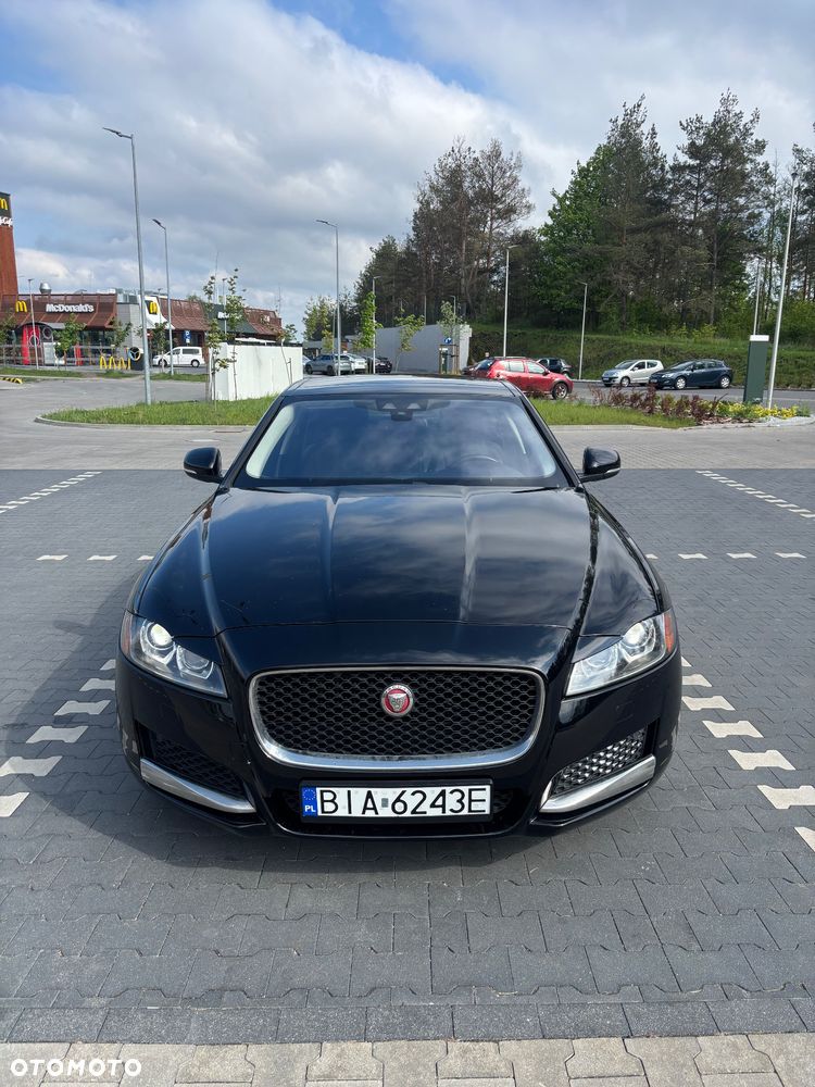 Jaguar XF - 1