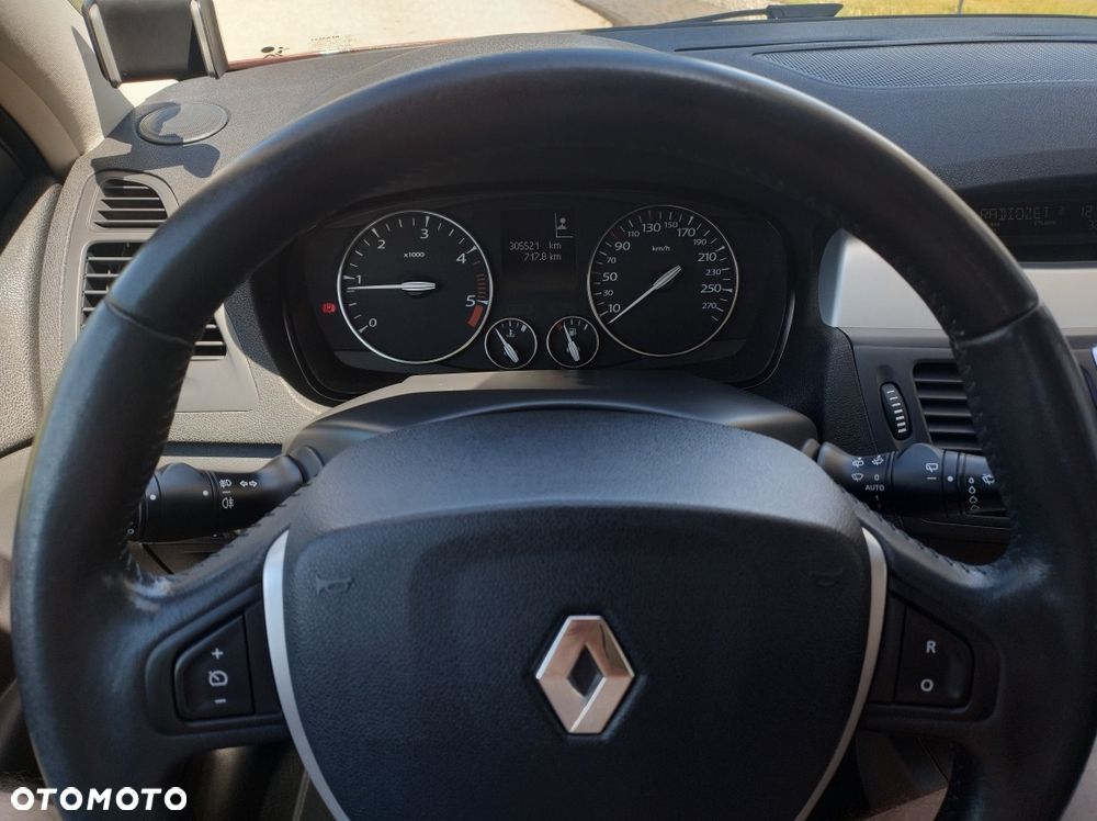 Renault Laguna - 6