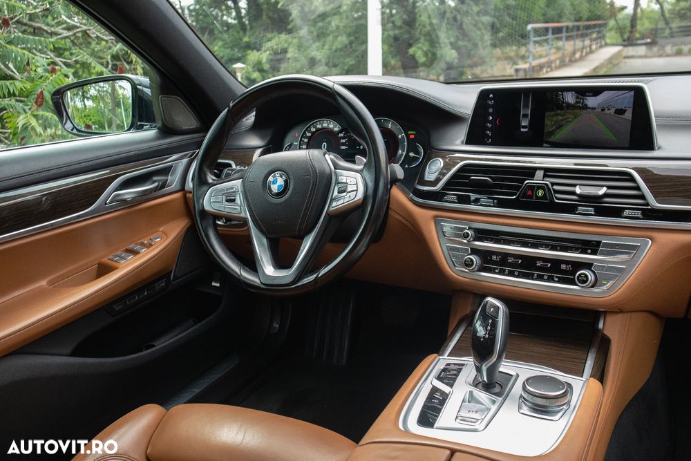 BMW Seria 7 750d xDrive - 12