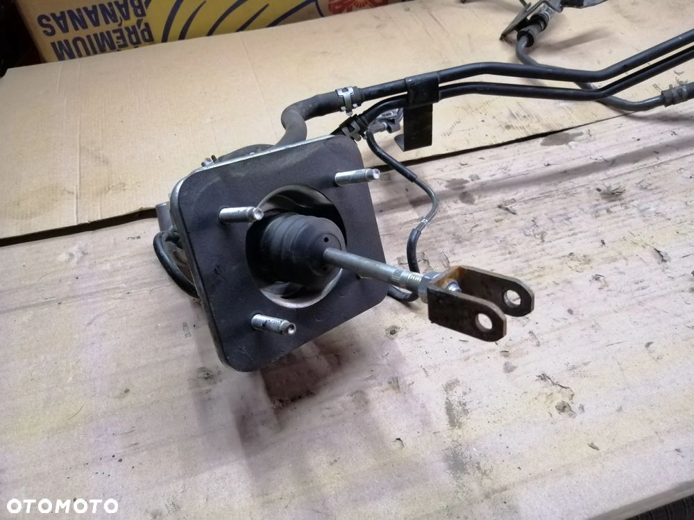 Toyota Prius II hybrid 1.5 16V pompa hamulcowa przewody zbiorniczek 47270-47010  132030-40120 - 26