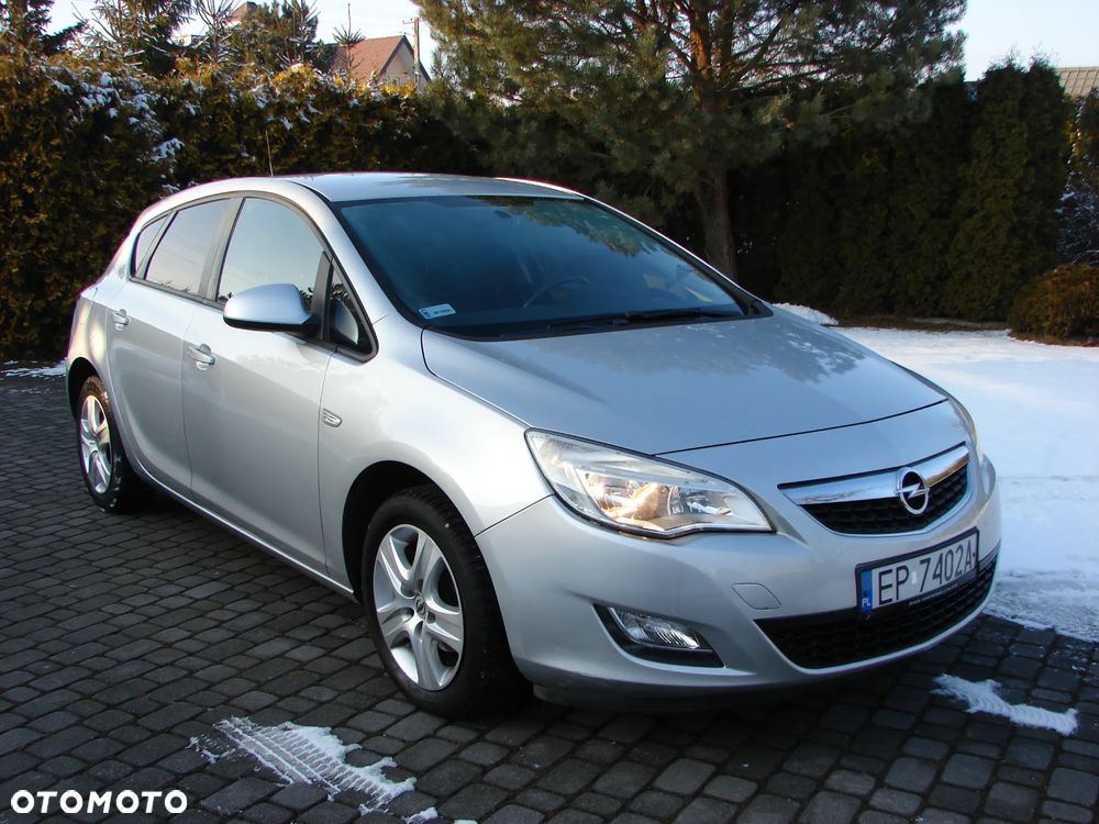 Opel Astra - 2