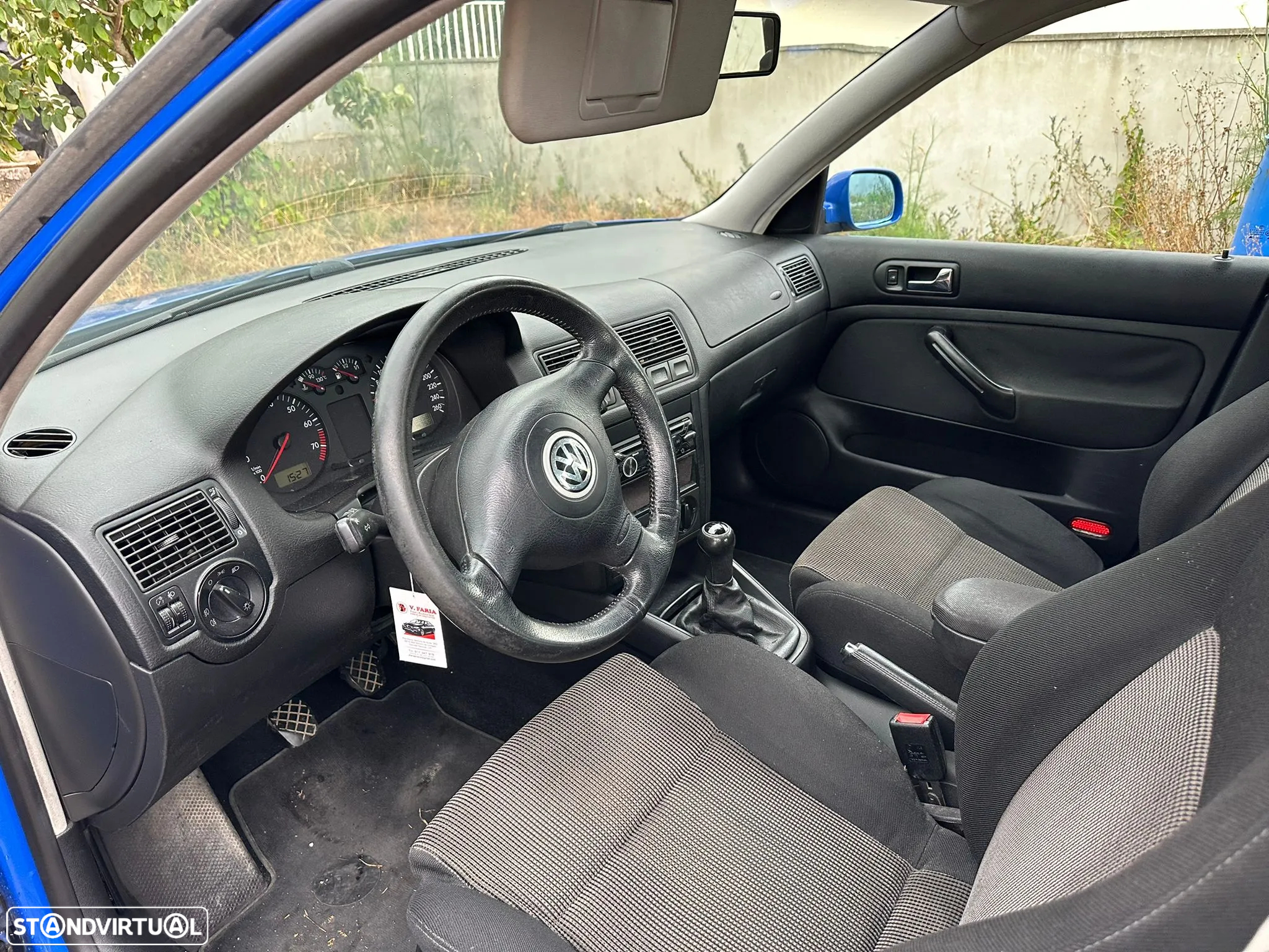 VW Golf - 5