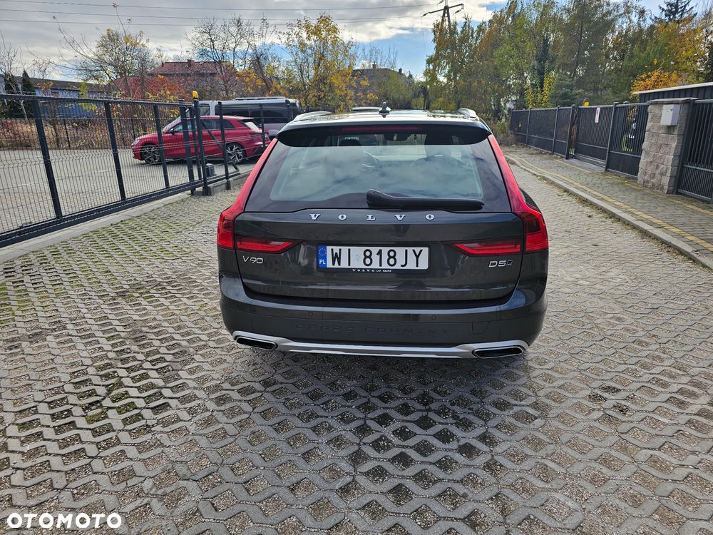 Volvo V90 D5 SCR AWD Momentum Pro - 7