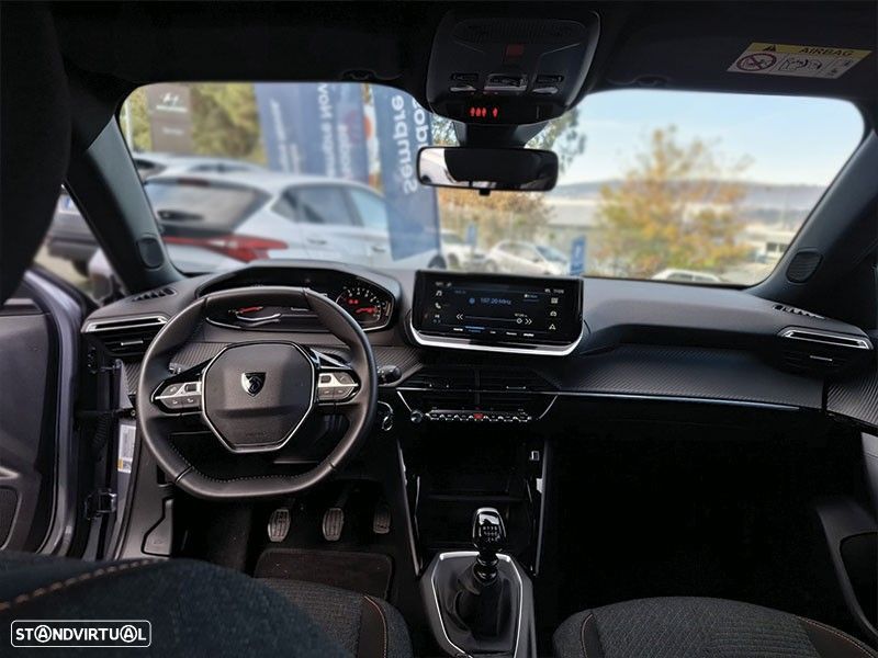 Peugeot 2008 1.2 PureTech Style - 8