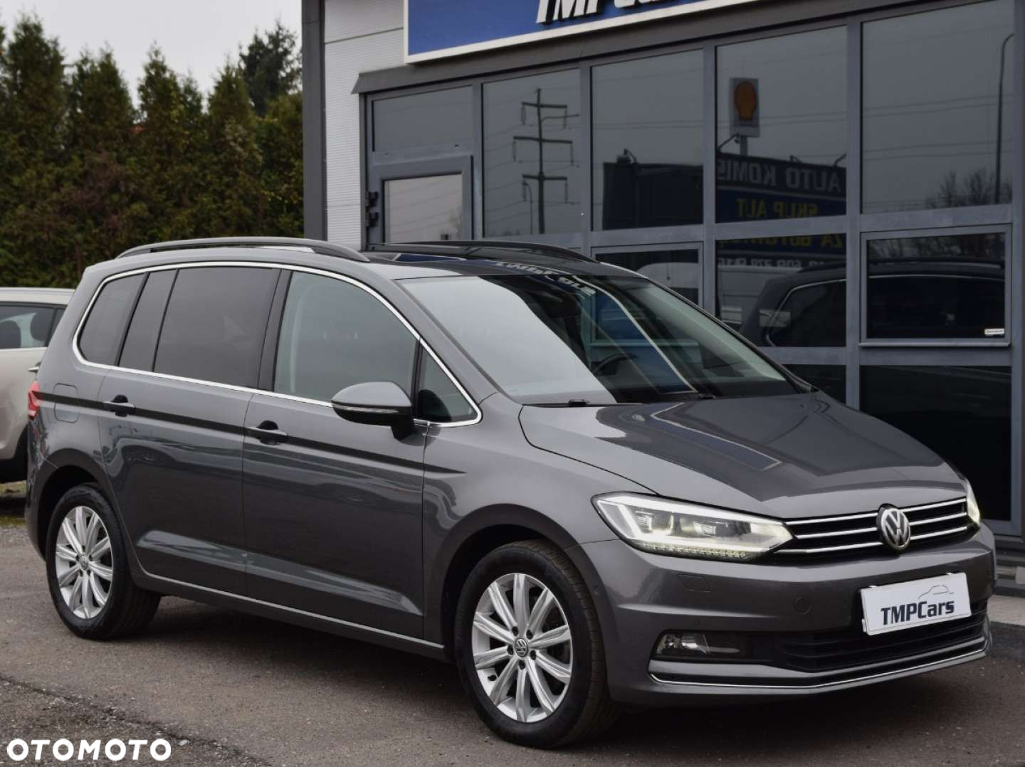 Volkswagen Touran - 35