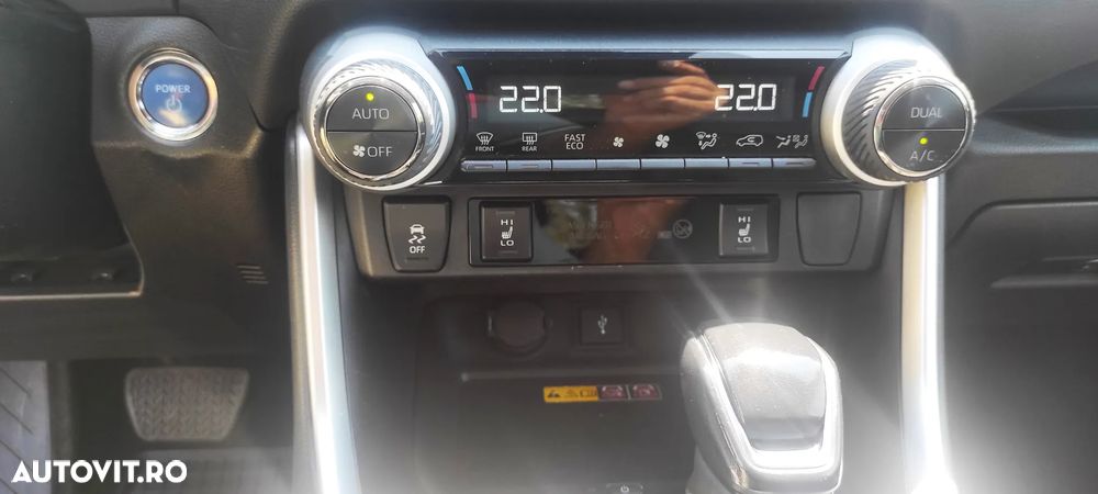 Toyota RAV4 - 28