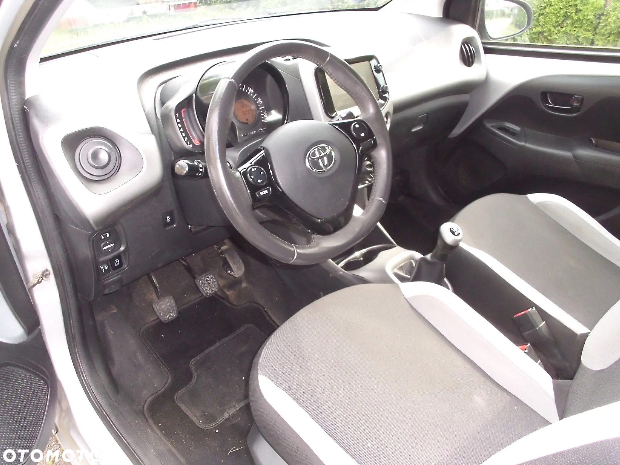 Toyota Aygo 1.0 VVT-i Sprint EU6 - 17