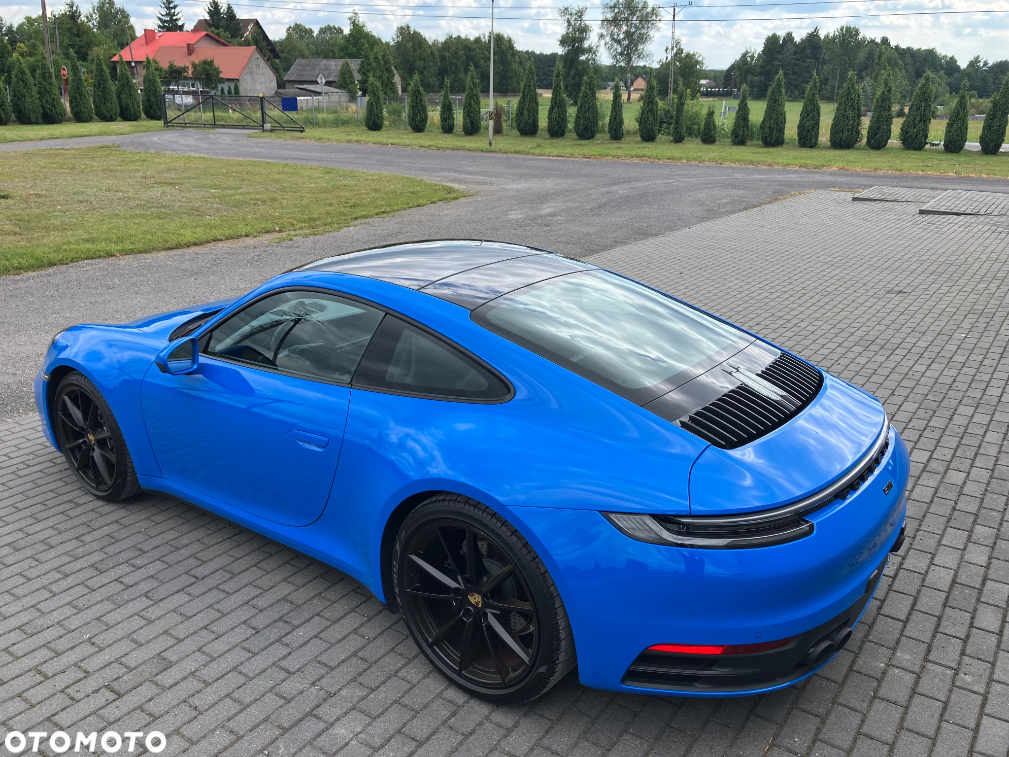 Porsche 911 Carrera - 7