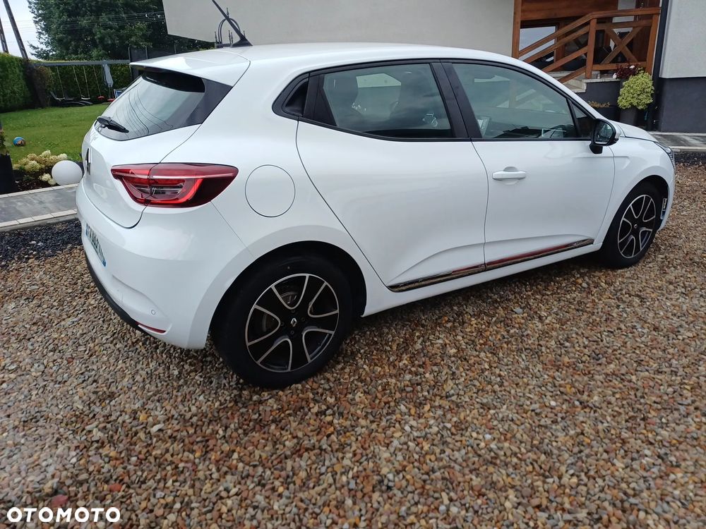Renault Clio BLUE dCi 85 BUSINESS EDITION - 8