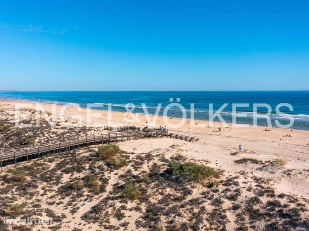 Terreno com Projeto Hoteleiro no Algarve - 1ª linha da Praia - Grande imagem: 3/24