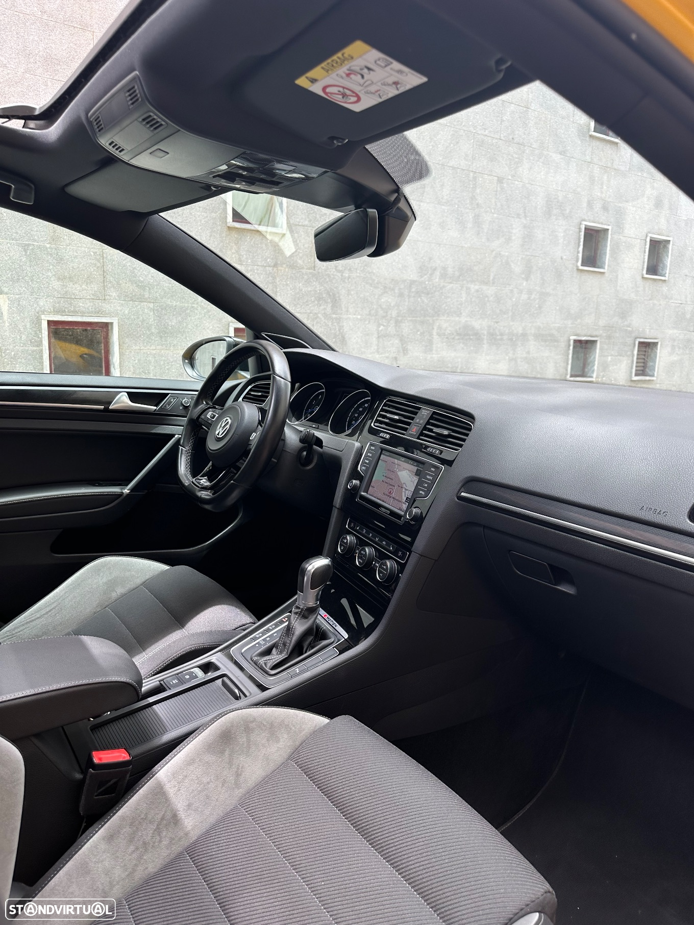 VW Golf 2.0 TSI R DSG - 9