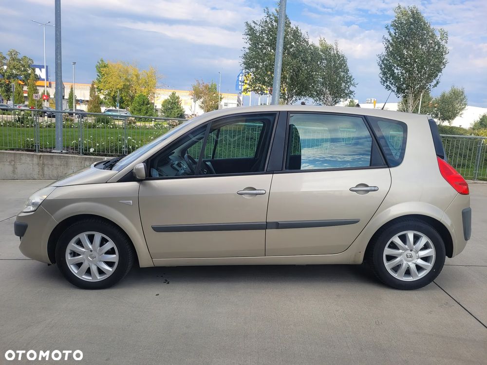 Renault Scenic - 3