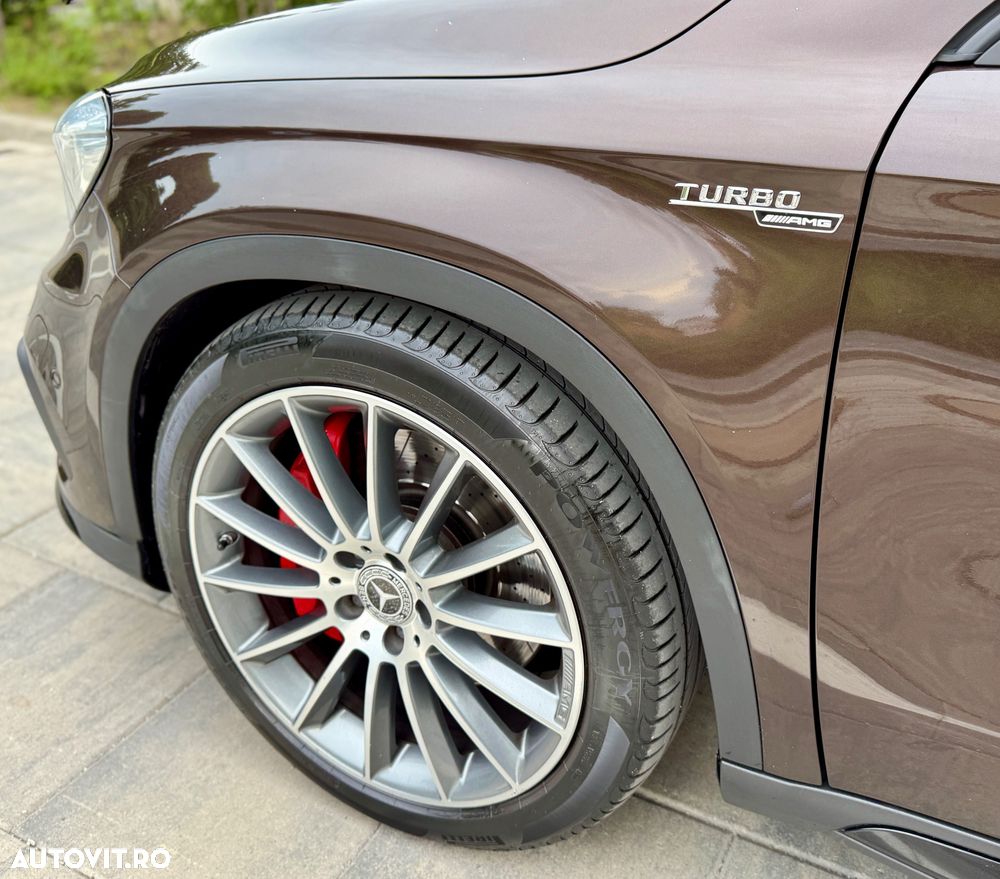 Mercedes-Benz GLA AMG 45 4Matic AMG Speedshift 7G-DCT - 11