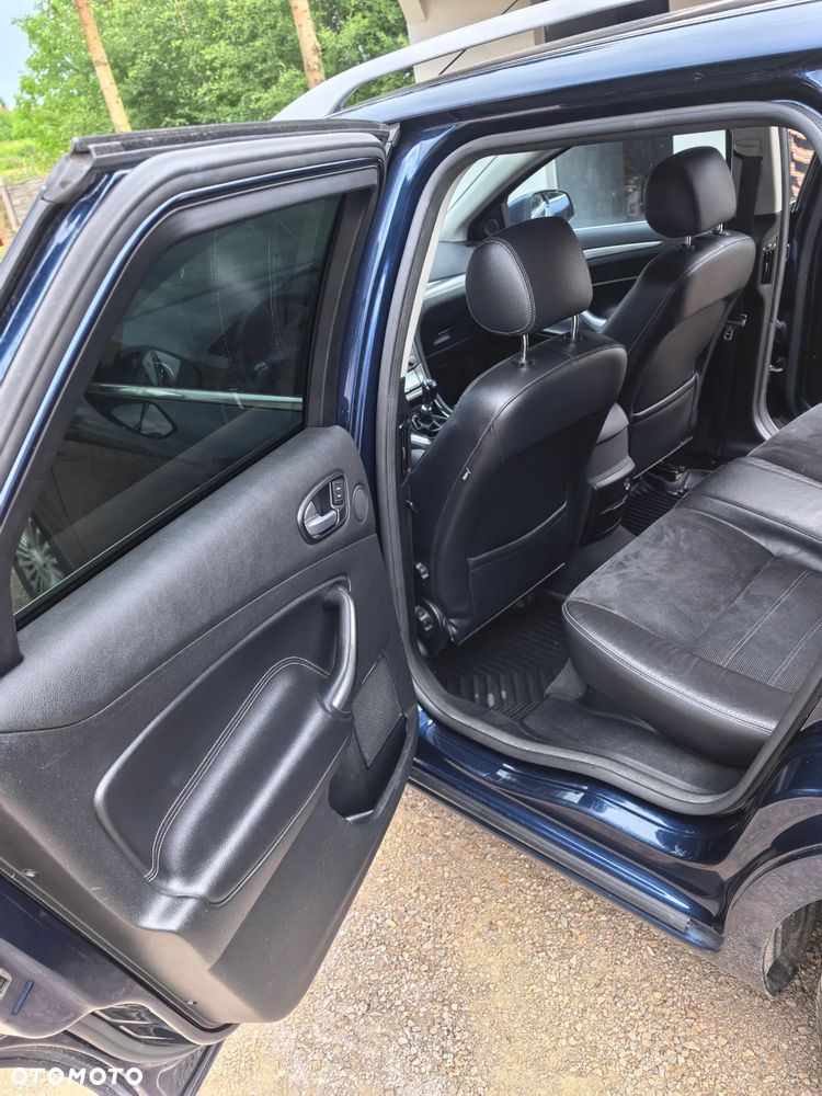 Ford Mondeo - 10