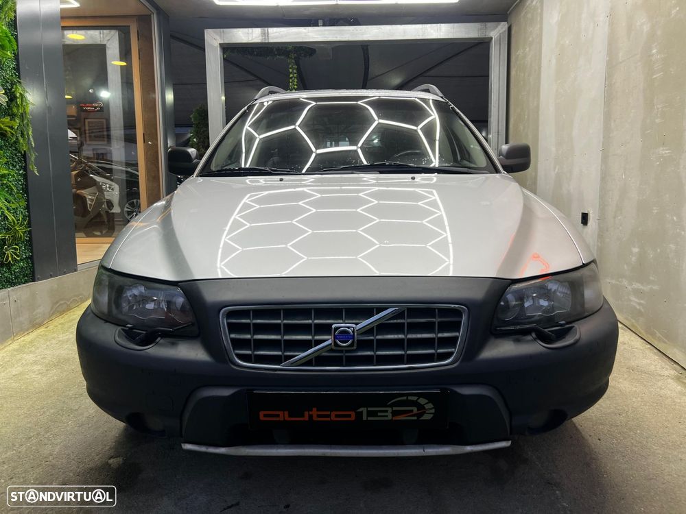 Volvo V70 Crosscountry - 2