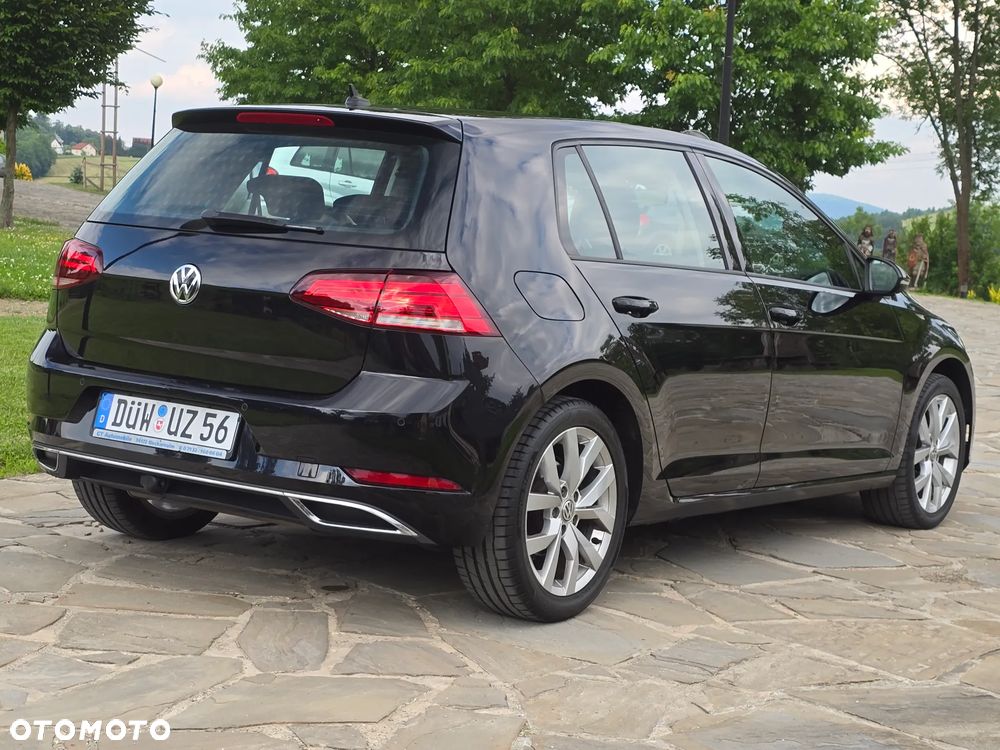 Volkswagen Golf 2.0 TDI SCR DSG Highline - 11