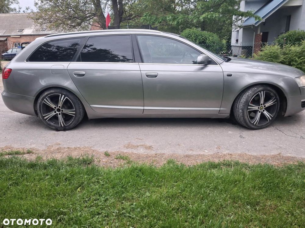 Audi A6 Avant 2.4 - 2
