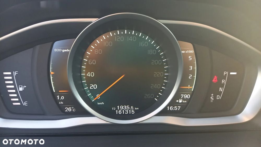 Volvo V60 D3 Geartronic Momentum - 9