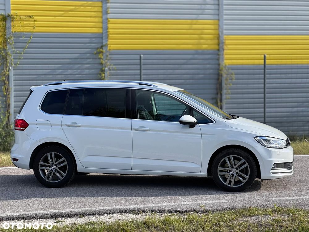 Volkswagen Touran 1.5 TSI EVO Highline DSG - 2