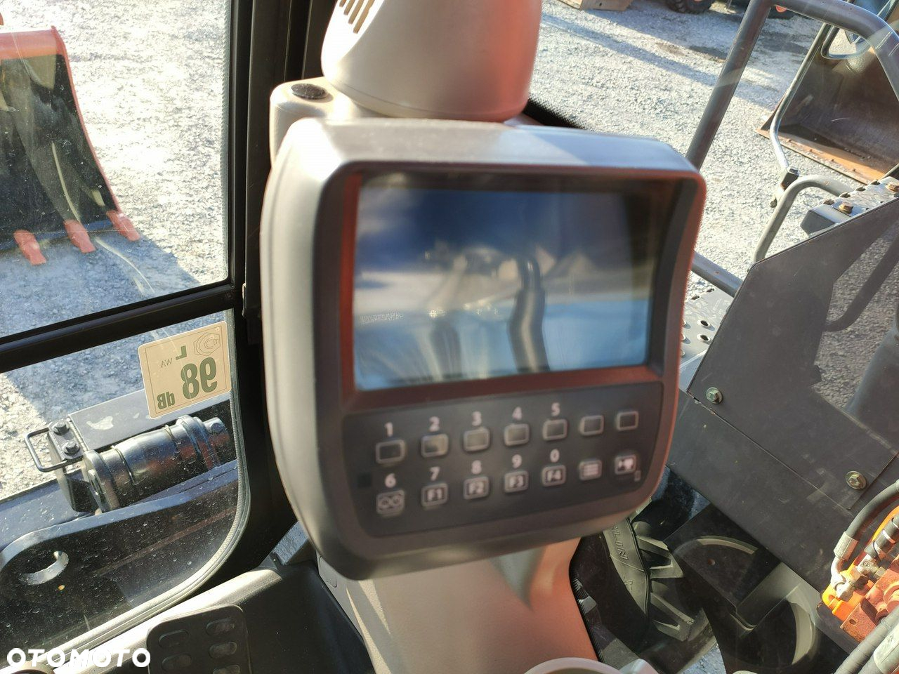Hitachi ZX140 Koparka Kołowa - 24