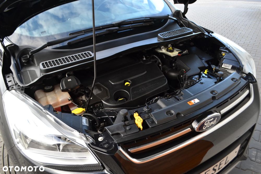 Ford Kuga - 16