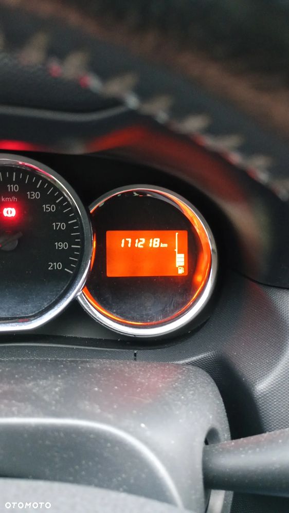 Dacia Duster 1.6 SCe Laureate S&S - 2