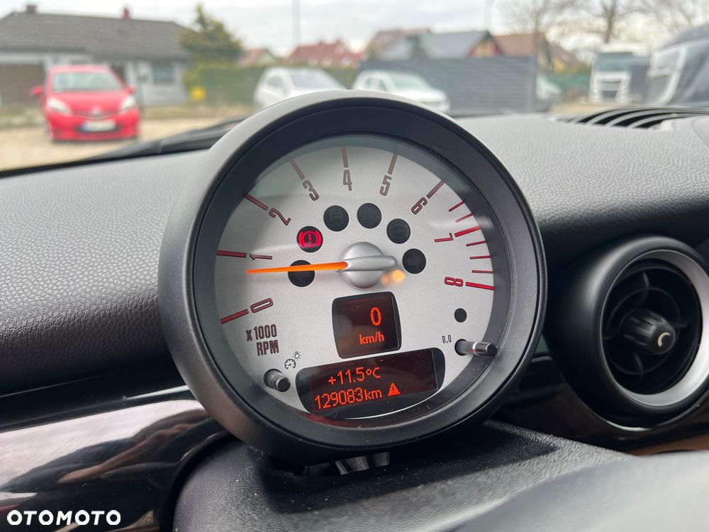 MINI Cooper 50 Mayfair - 33