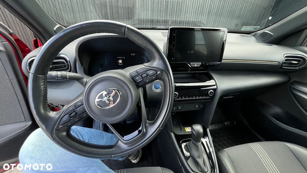 Toyota Yaris Cross - 10