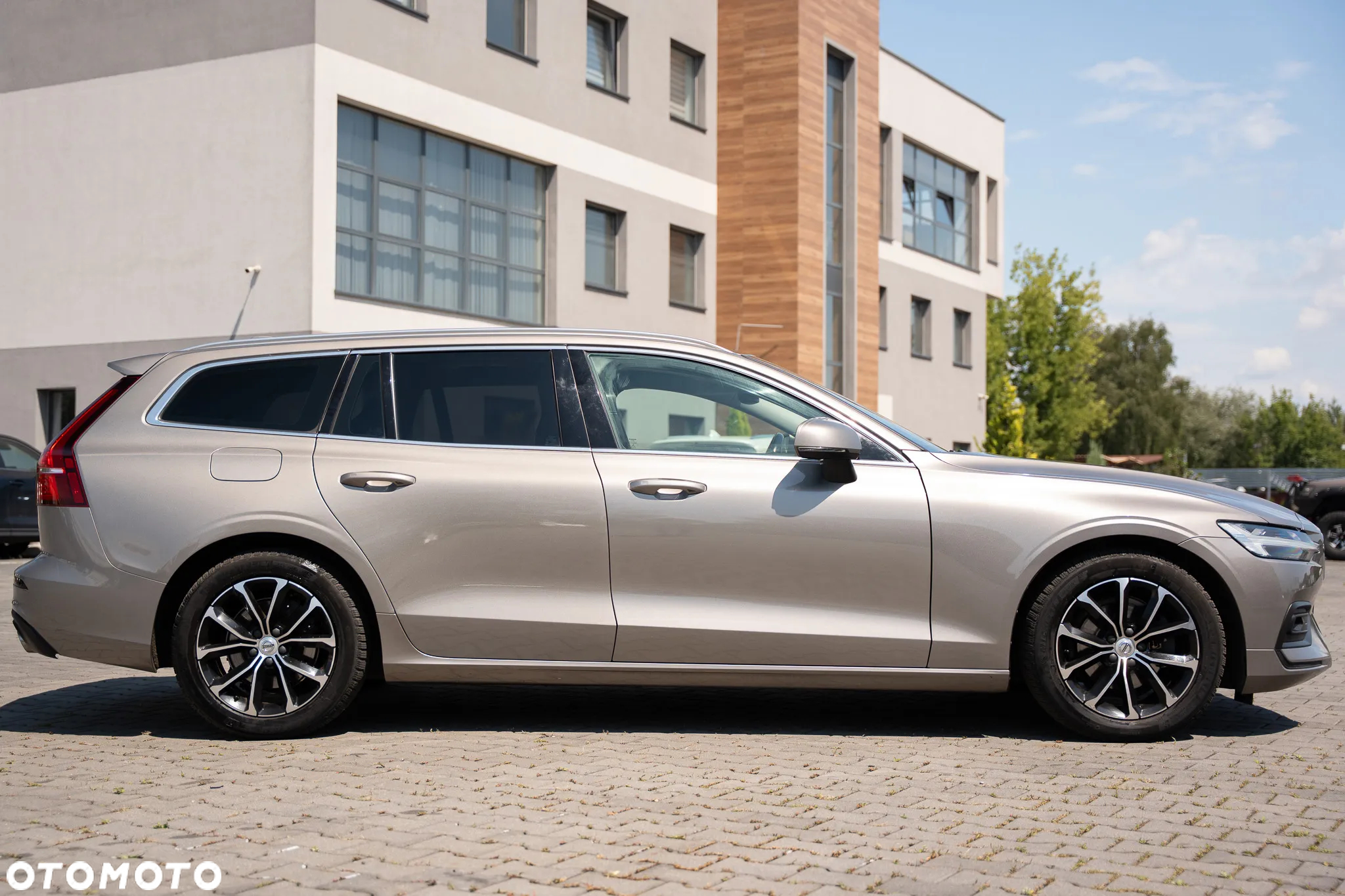 Volvo V60 D3 Momentum Pro - 14