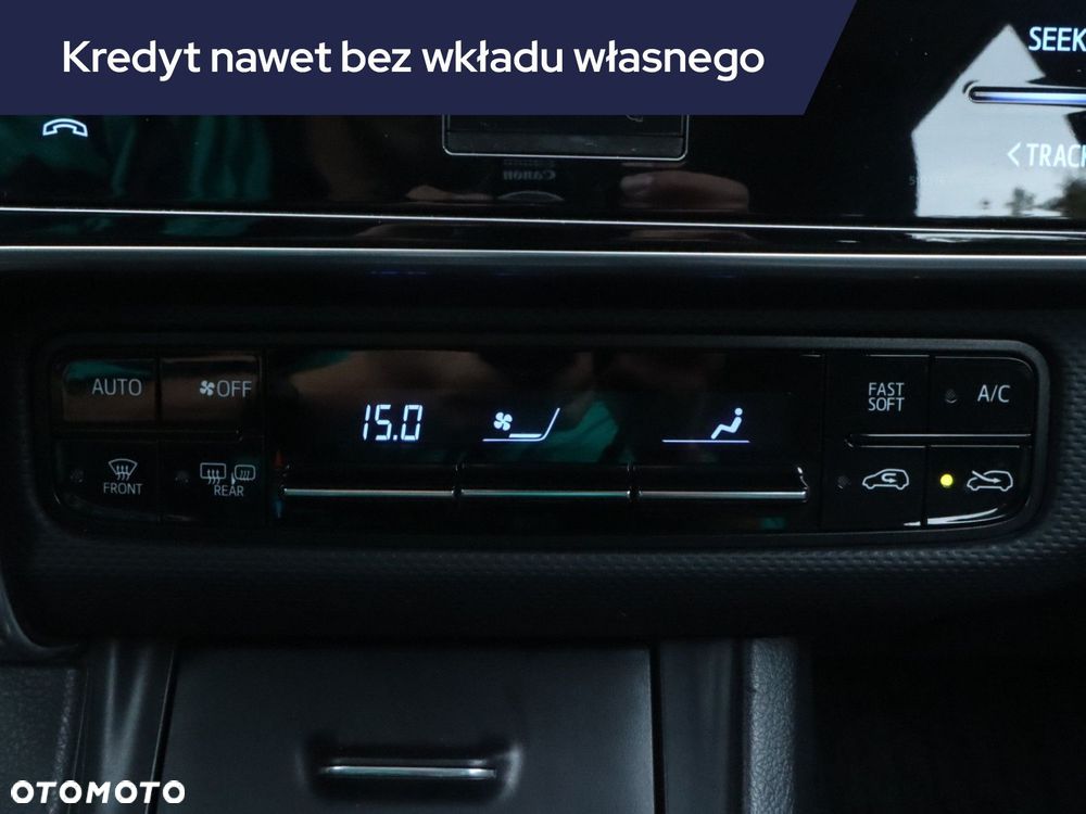 Toyota Auris - 19