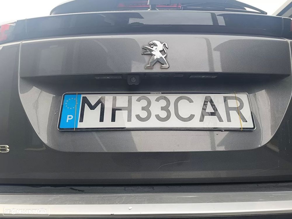 Peugeot 2008 PureTech 130 EAT8 Allure - 10