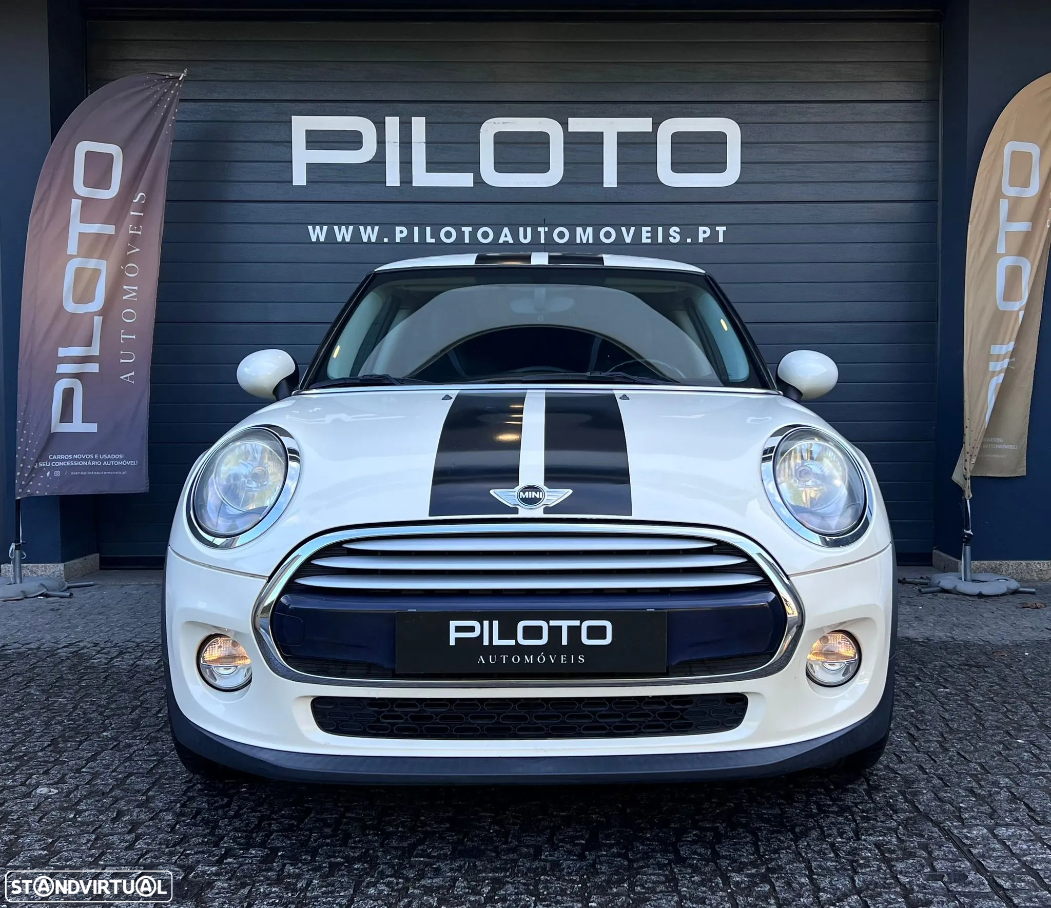 MINI 3 Portas Cooper D - 3