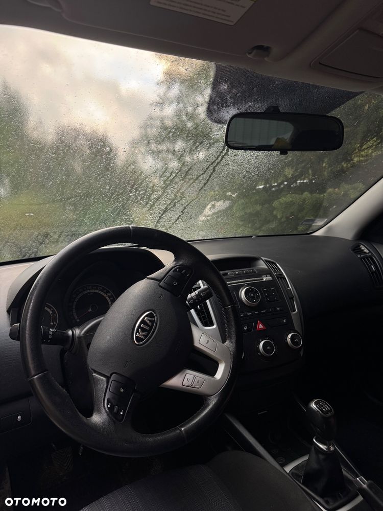 Kia Ceed Cee'd 1.6 Comfort - 6