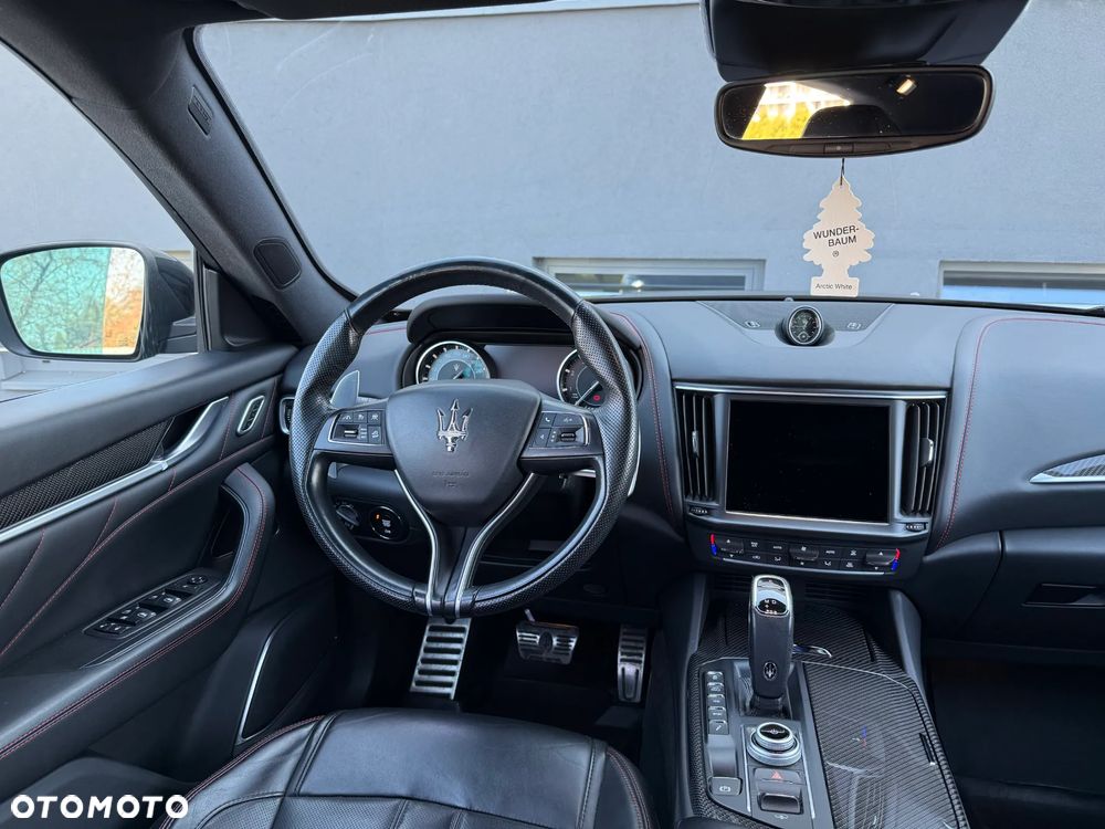 Maserati Levante S Q4 GranSport - 20