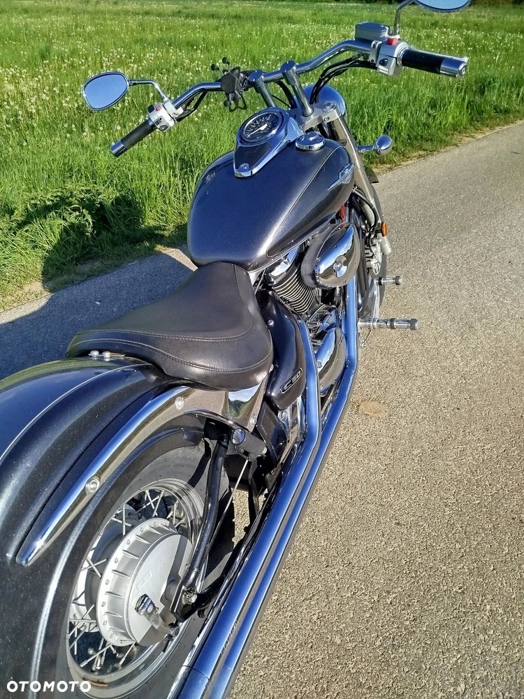 Suzuki VL 800 Volusia - Boulevard C50 - 2