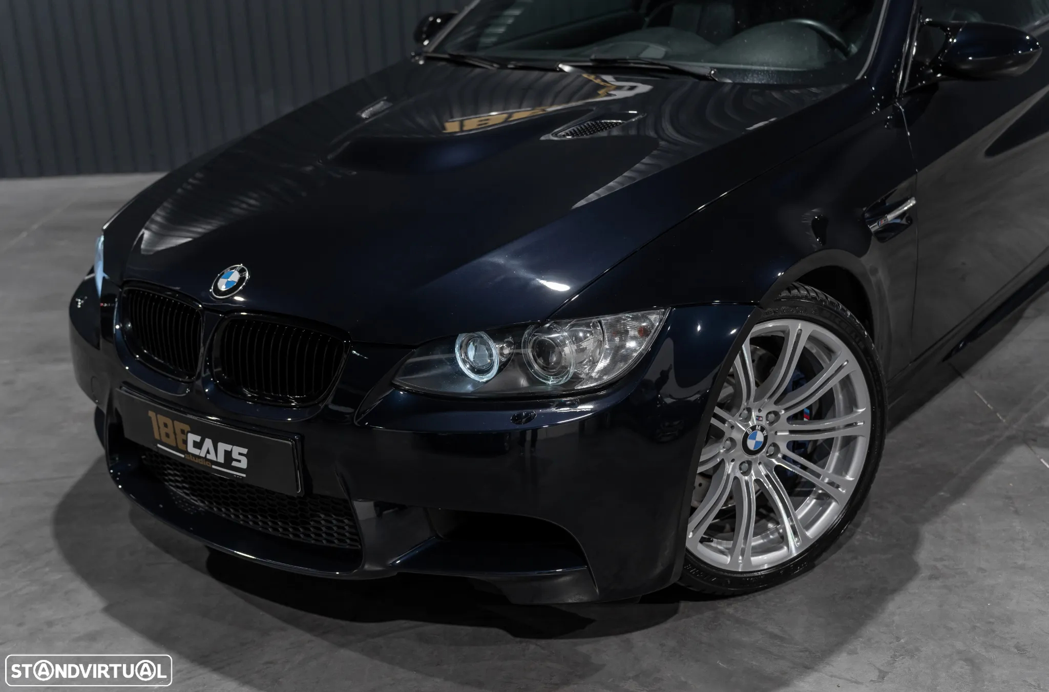 BMW M3 Auto - 40