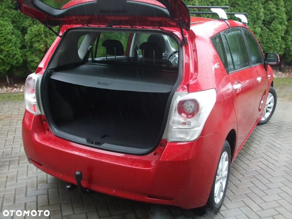 Toyota Corolla Verso - 34