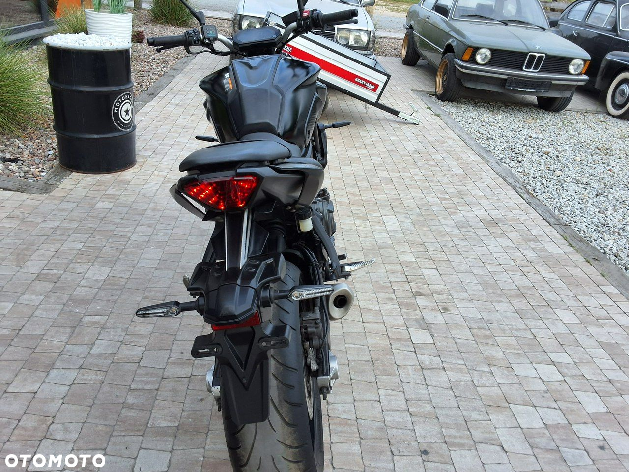 Yamaha MT - 19