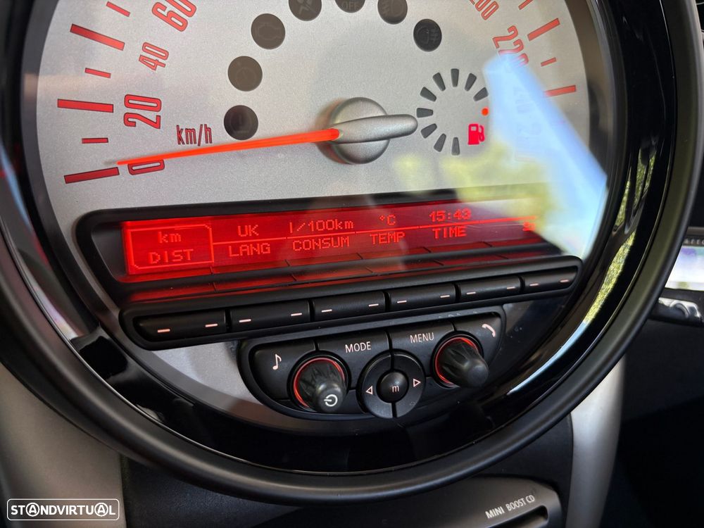 MINI Countryman One D - 19