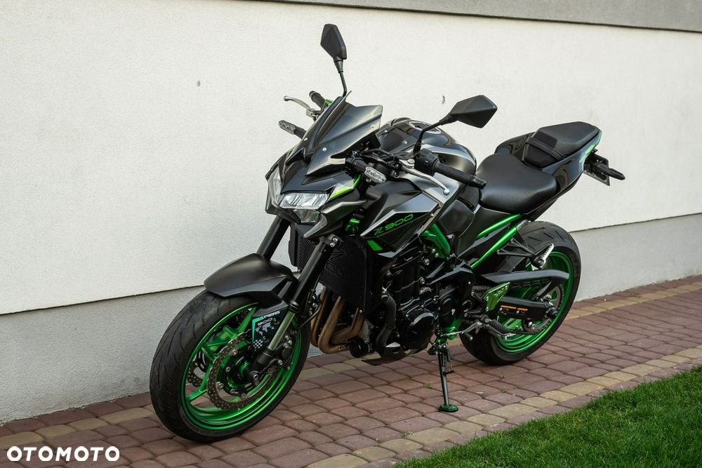 Kawasaki Z - 6