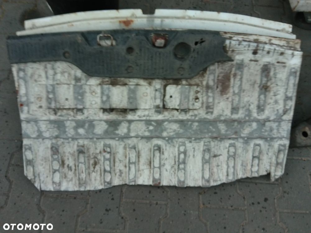 DACIA DOKKER PAS TYLNY TYL ZDERZAK TYL BLOTNIK TYLNY CZESCI ROZNE PYTAC - 2