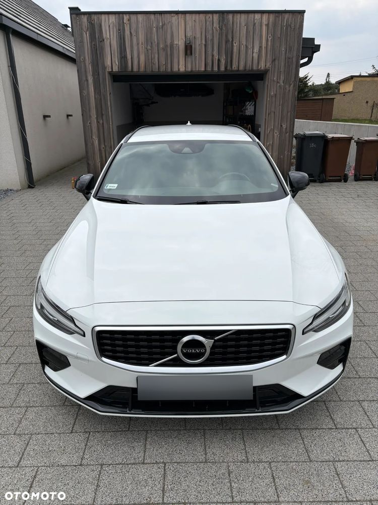 Volvo V60 T4 R-Design - 3