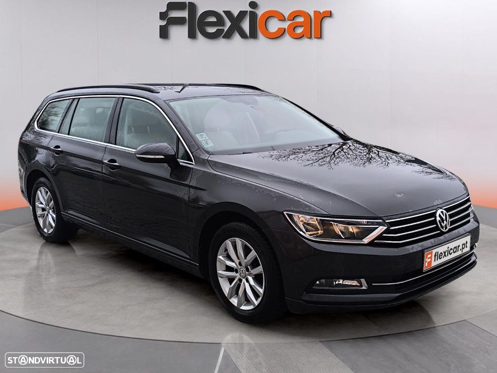 VW Passat Variant 1.6 TDI Confortline DSG - 1